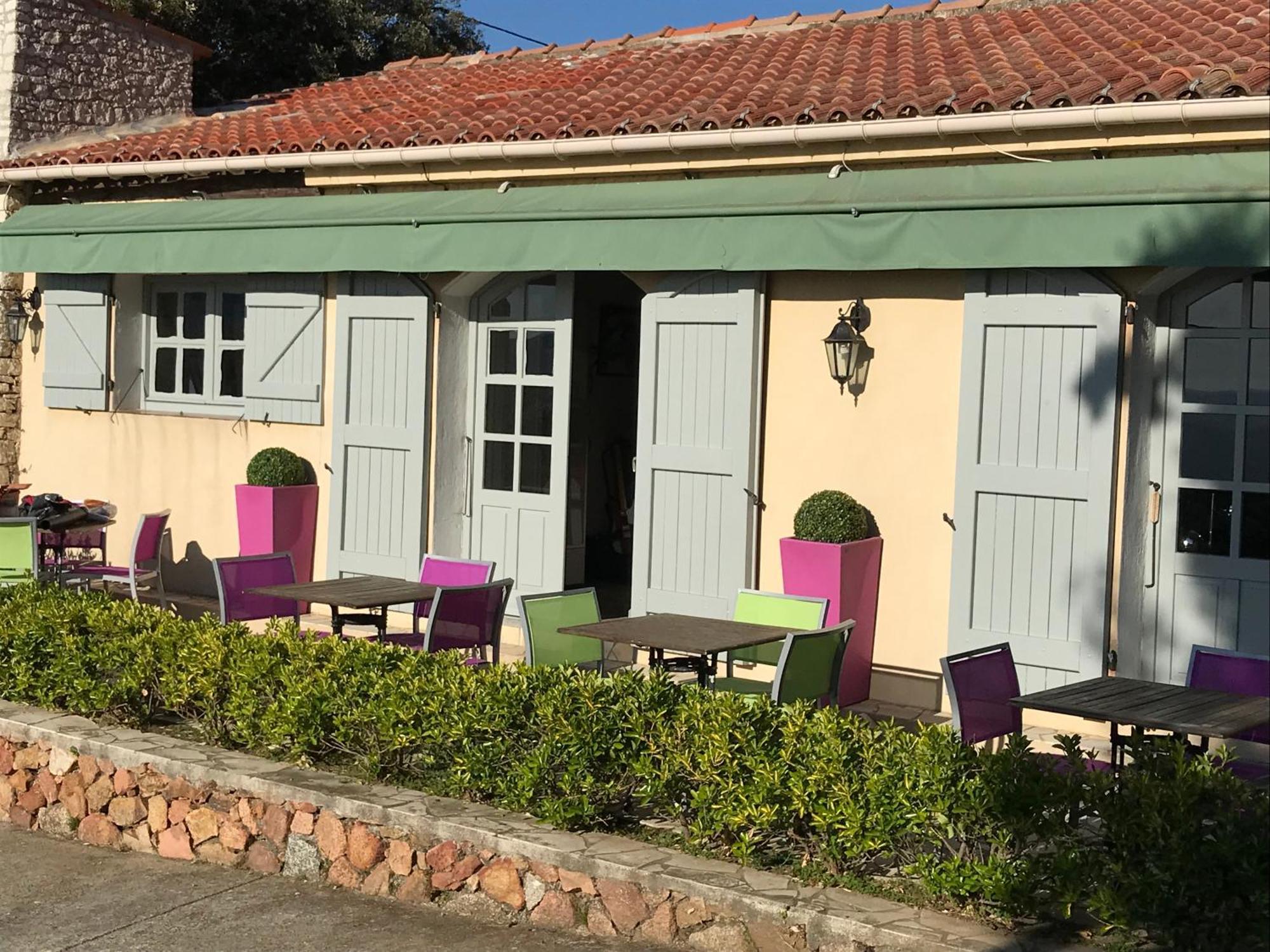 Residence Ile De Beaute بروبرِيانّو المظهر الخارجي الصورة